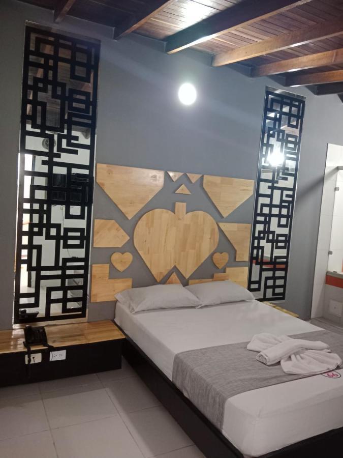 Hotel Suite 66 Medellín Dış mekan fotoğraf